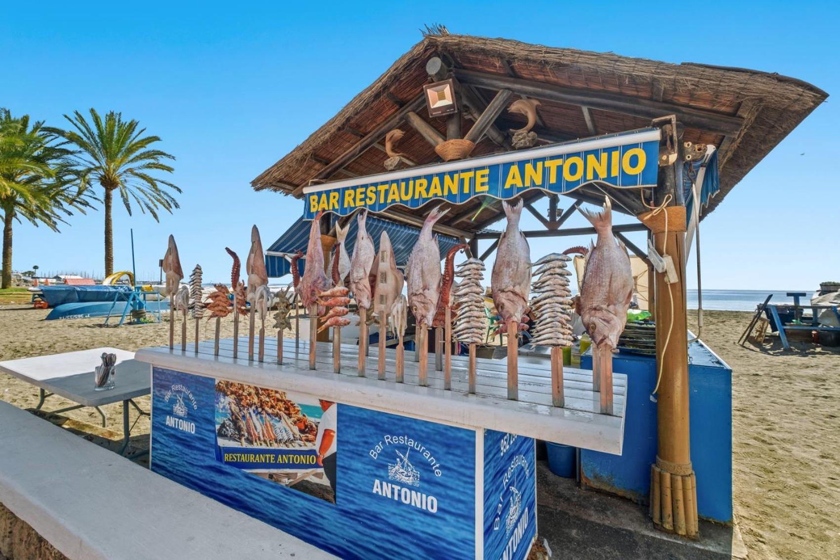Apartamento Frente A La Playa Málaga Eksteriør billede