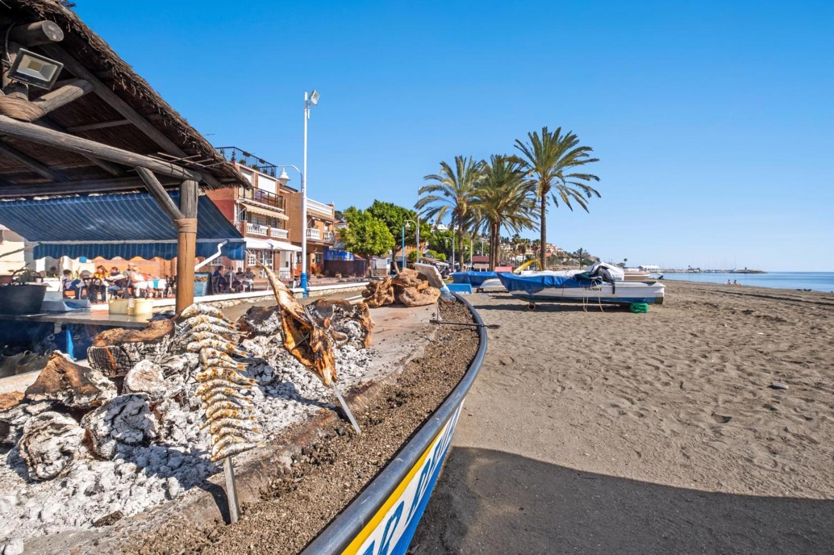 Apartamento Frente A La Playa Málaga Eksteriør billede